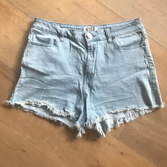 Forever 21 Jean Shorts - Picture 1 of 3